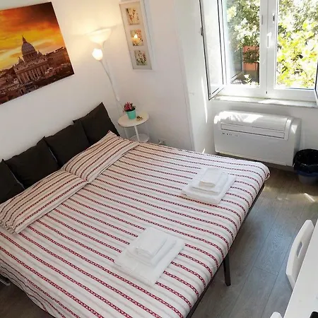 Vaticano St Joseph Bed & Breakfast