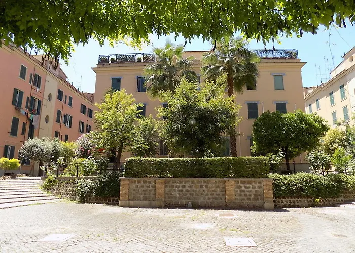 Vaticano St Joseph Bed & Breakfast 3*